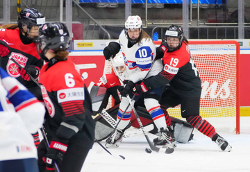 2025 IIHF Women's World Championship: Day 2