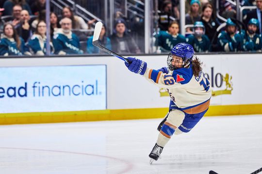 Vancouver looking for answers as Goldeneyes eliminated from playoff contention