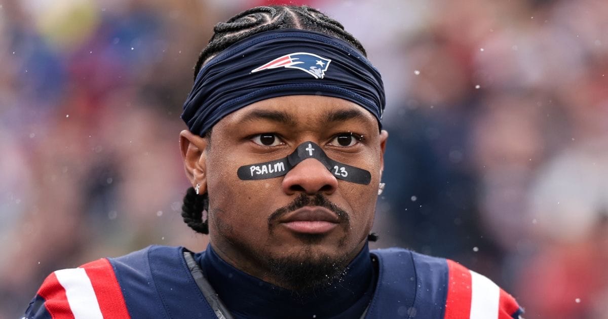 Patriots Star Stefon Diggs Faces Felony Strangulation and Assault Charges Over Alleged Incident with Private Chef