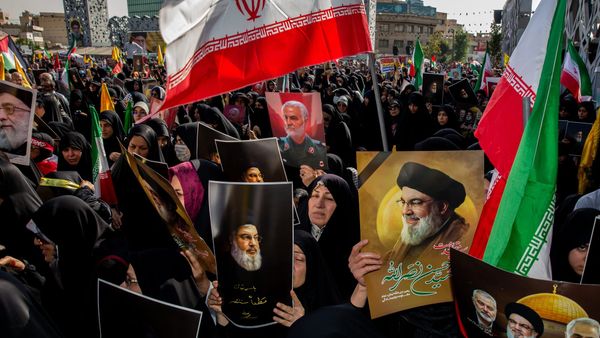 Trump Announces Two-Week Ceasefire with Iran, Reopening Strait of Hormuz post image