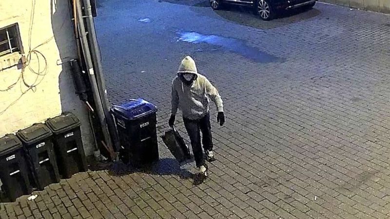 Breakthrough in Jan. 6 Mystery: FBI Arrests Suspect in Pipe Bomb Plot Near Party Headquarters post image