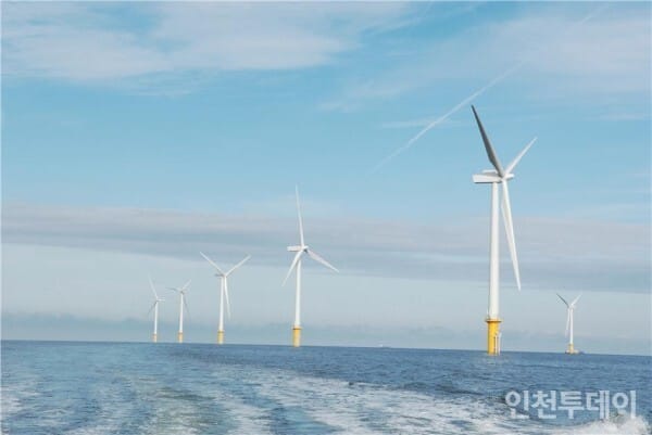 A view of an offshore wind power plant (photo provided by Incheon City).