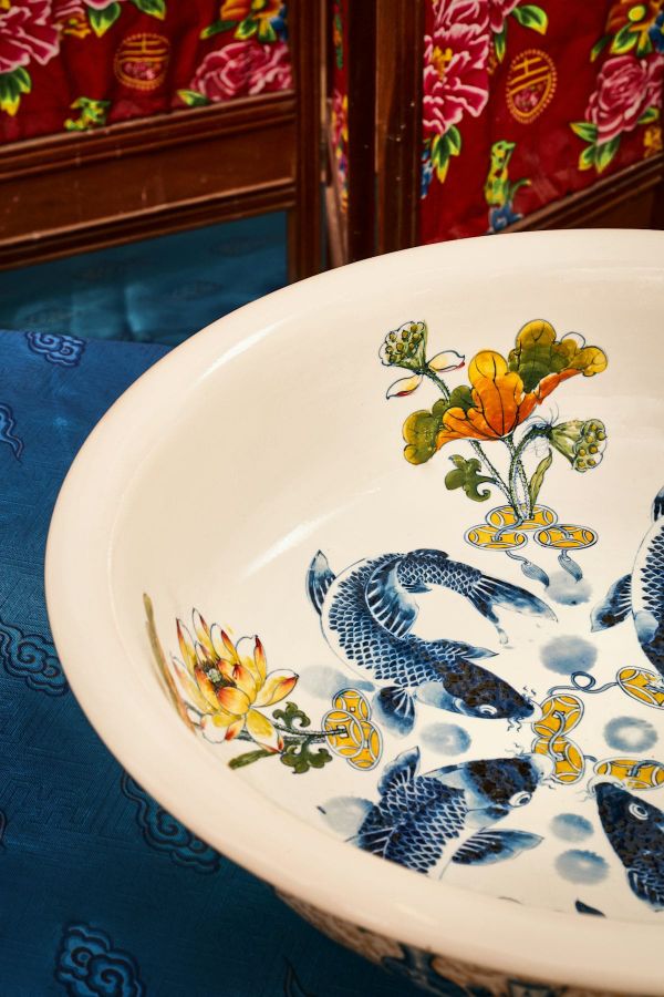 porcelain summer