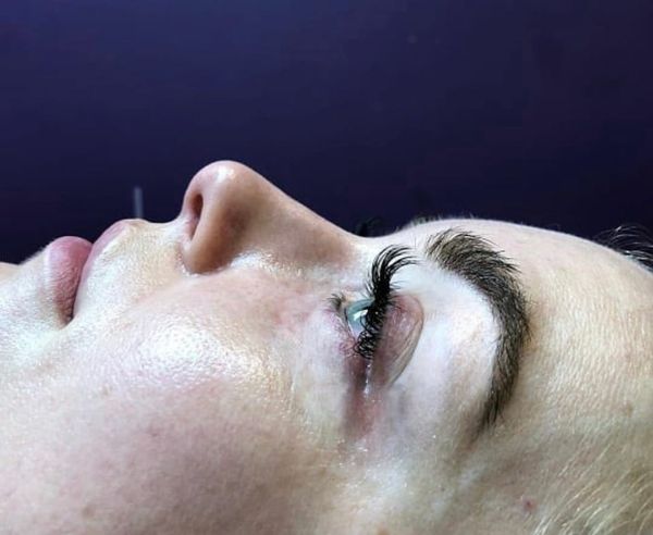 “I Wanted Effortless Beauty”: The Real Story Behind the Eyelash Extension Boom
