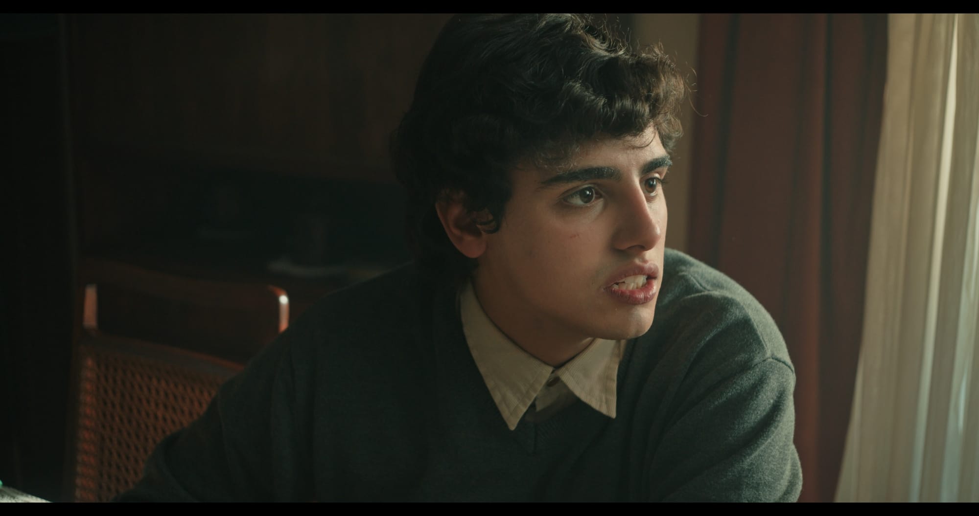 Film still from Paper Pilots (Pilotos de Papel)