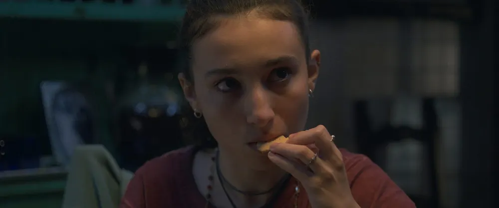 "La Buona Condotta" Asks How Far a Parent's Love Will Go