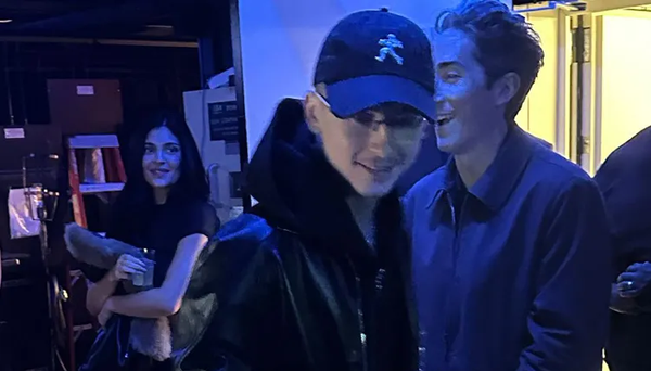 Timothée Chalamet Sneaks In