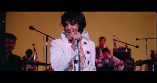 “EPiC: Elvis Presley in Concert”