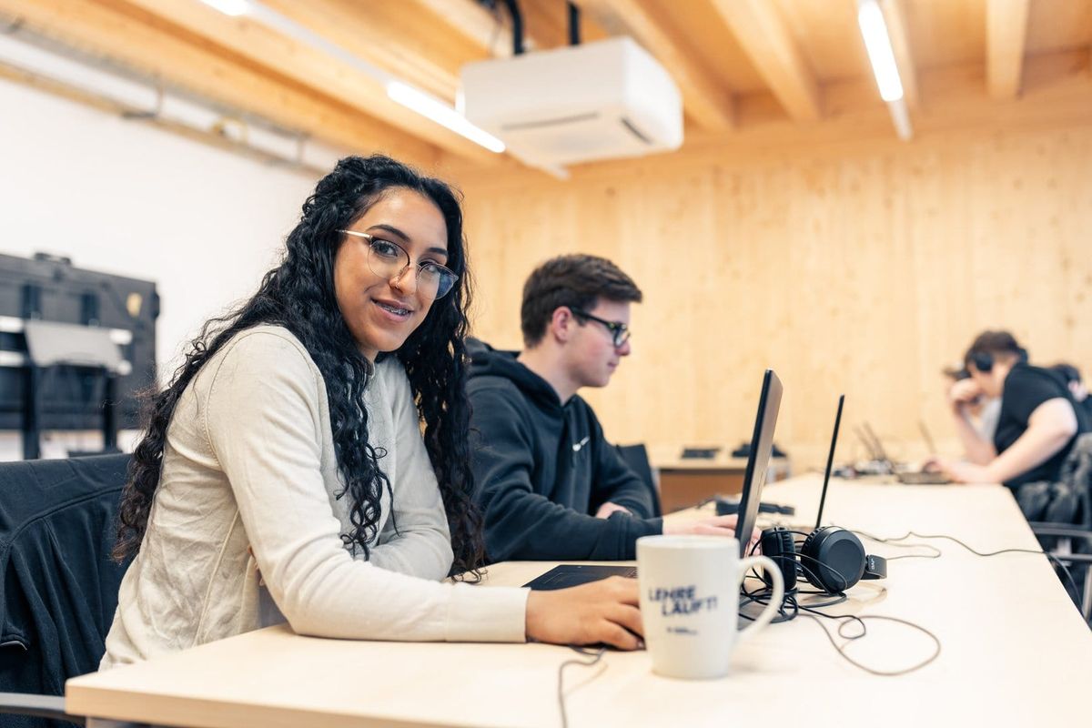 Innovationskraft stärken: Wie der Wiener Stadtwerke Lehrlingshackathon junge Talente fördert