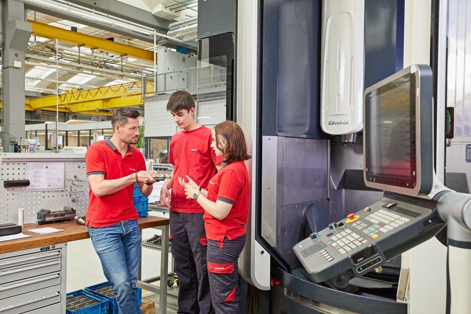Erfolgsmodell: Vom Lehrlingsausbilder zur Führungskraft bei Hilti Thüringen