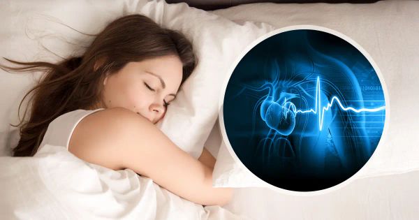 ¿Por qué escucha sus latidos al acostarse? Una sensación con solución