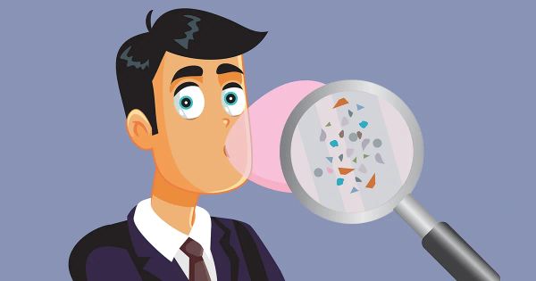 Este hábito diario está inundando su cuerpo de plásticos tóxicos