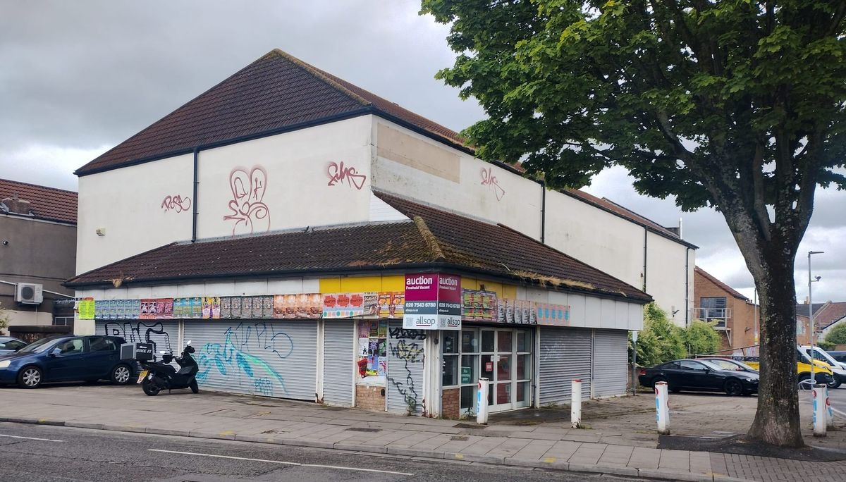 Former Co-Op to be sold at auction