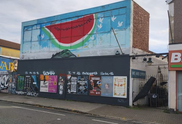 Planners block six-storey flats development