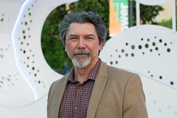 Lou Diamond Phillips Receives Award for Professionalism Lou Diamond Phillips Receives Award for Professionalism