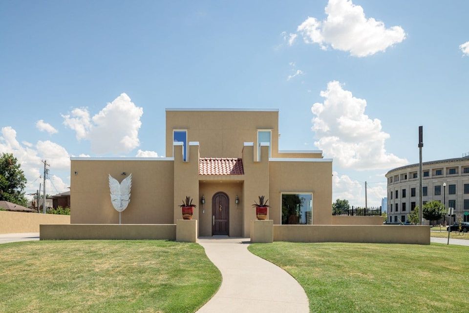 At Home With Justice Yvonne Kauger & Her Supreme Art Collection