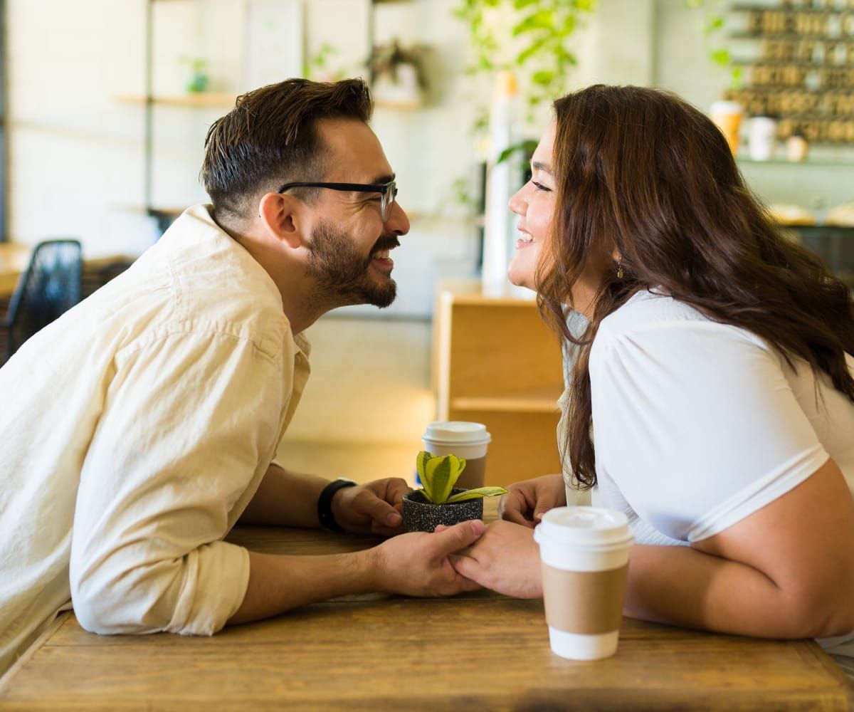 Dating On GLP-1s: What Singles Think About Disclosure