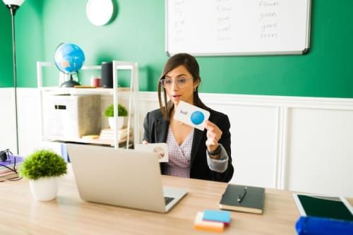 How Buyer Education Tools Improve Offer Quality in Transactions