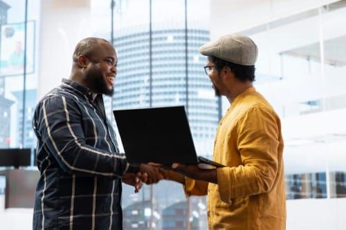 Independent Buyers Gain Leverage Through Platform-Based Negotiation