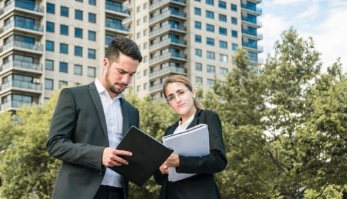The Role of Vetted Professionals in Building Trust for Real Estate Transactions