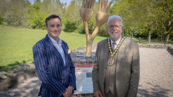 New Leicestershire sculpture unveiled to mark Sir David Attenborough's 100th birthday