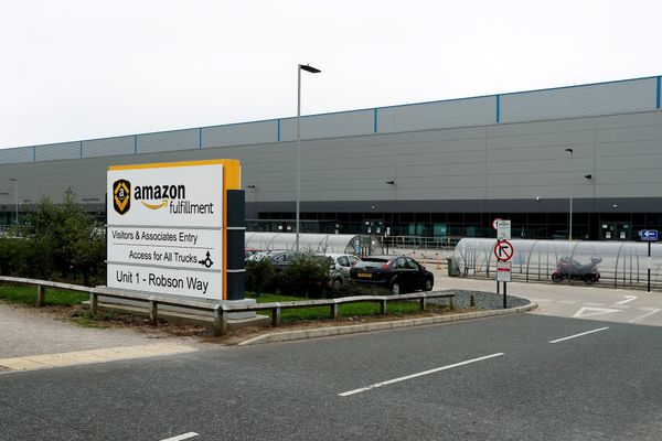 Amazon signals new pay rises for Leicestershire sites