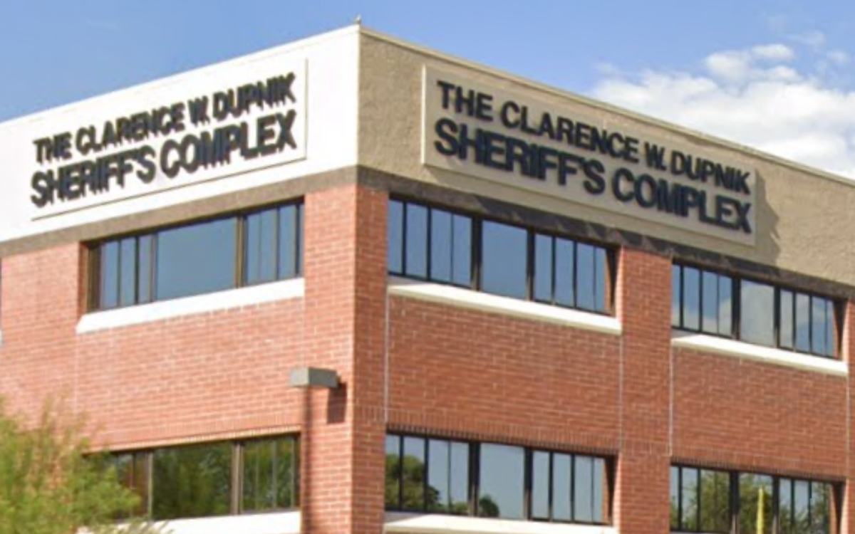 Aumentan estafas en Pima con falsos policías