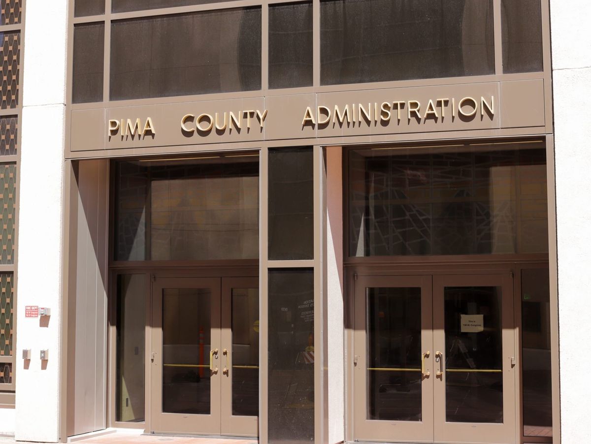 Fiscalía de Arizona: acusaciones de perjurio contra Nanos