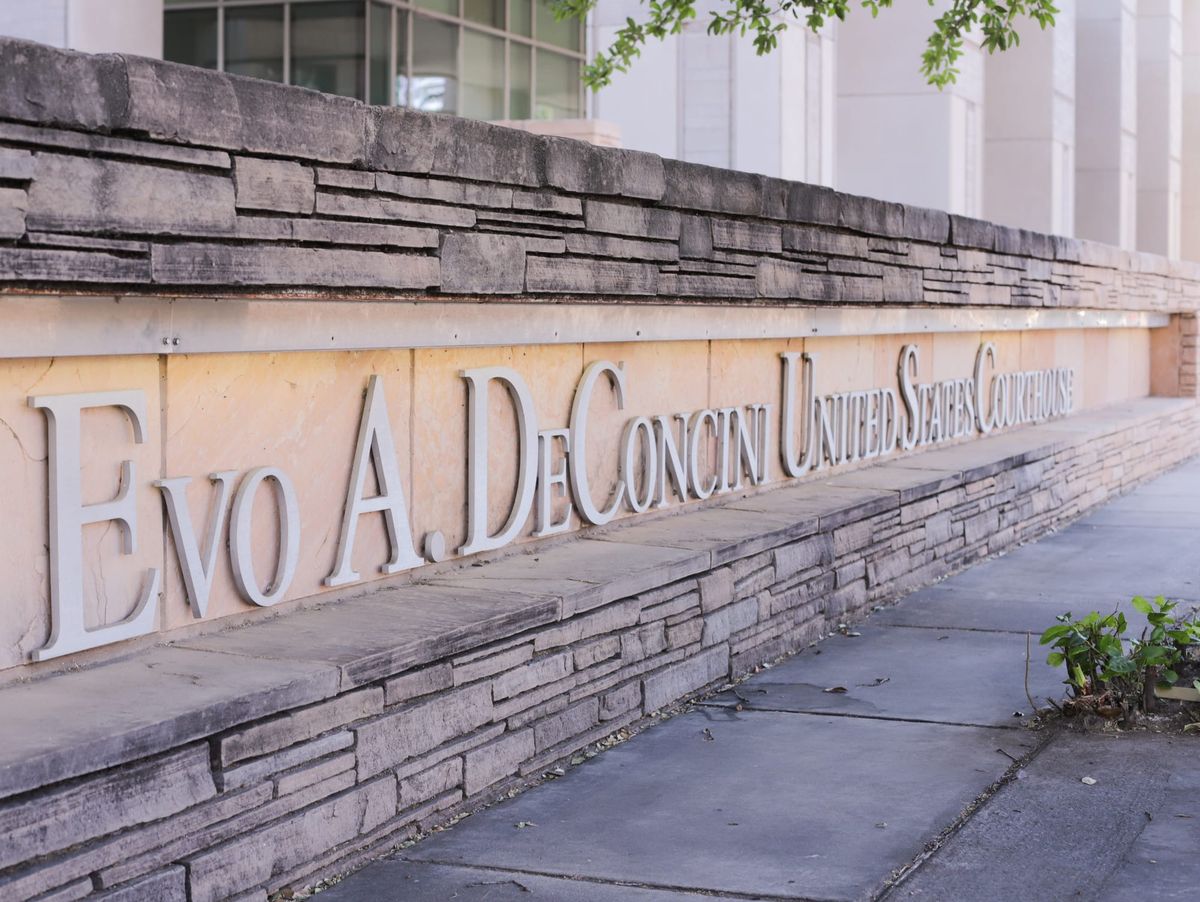UA professor alleges witness tampering in retaliation suit