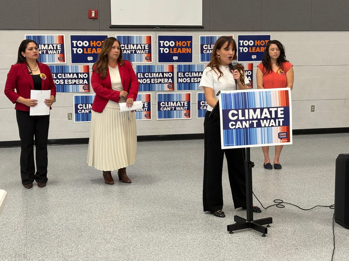 Latino families demand federal action on Tucson heat