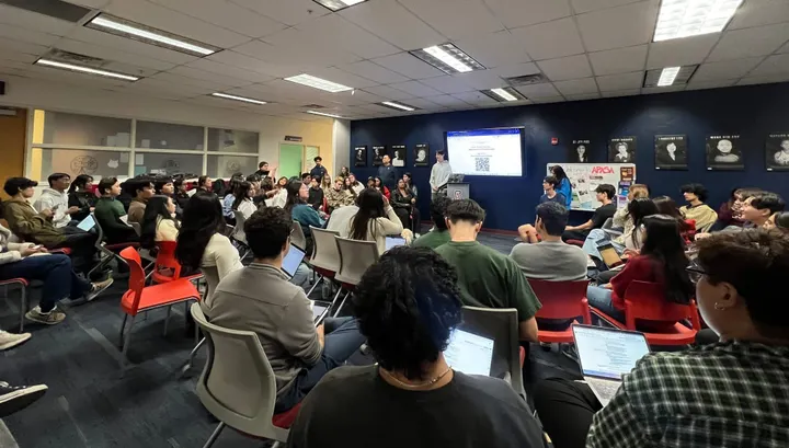 Grupos de estudiantes de la UA temen desplazamiento por mudanza administrativa