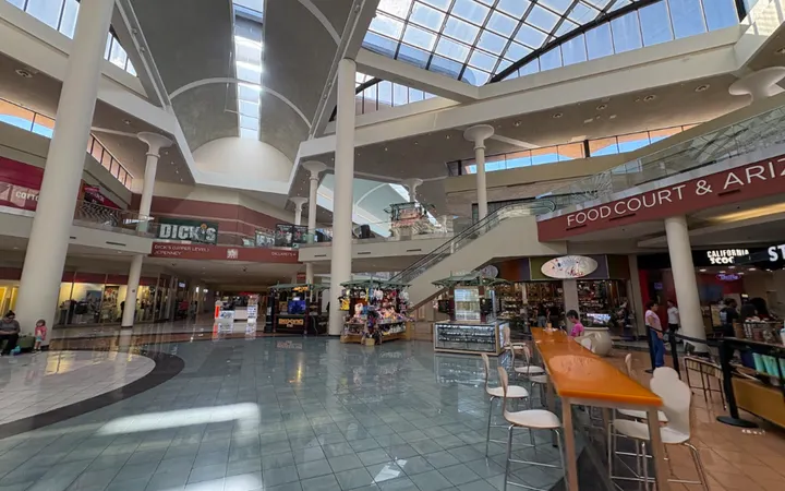 Tucson moms find community on mall walks