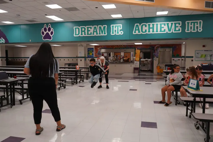 Mission View recibe remodelación que renueva escuela del sur