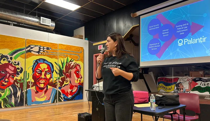 Campaña #NoTechForICE revela lazos con ICE