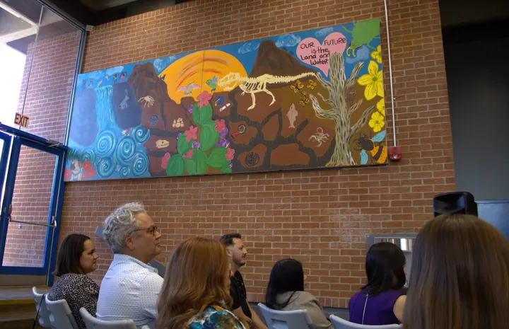 Sunnyside High students unveil environmental justice mural
