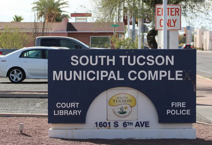Two South Tucson council seats up for grabs Nov. 3