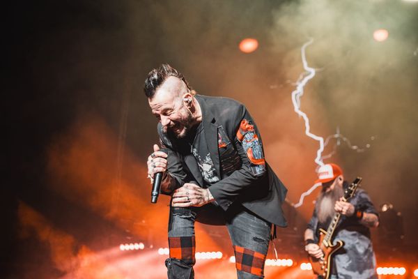 "Let's Start A Riot" With Three Days Grace