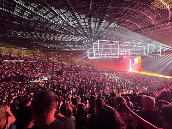 Soda Stereo: Stop #2 of 5 - @ the Kia Forum