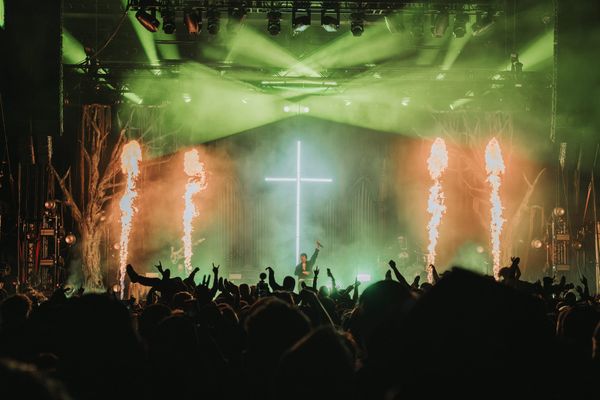 KNOCKED LOOSE x DENZIL CURRY take over Chicago