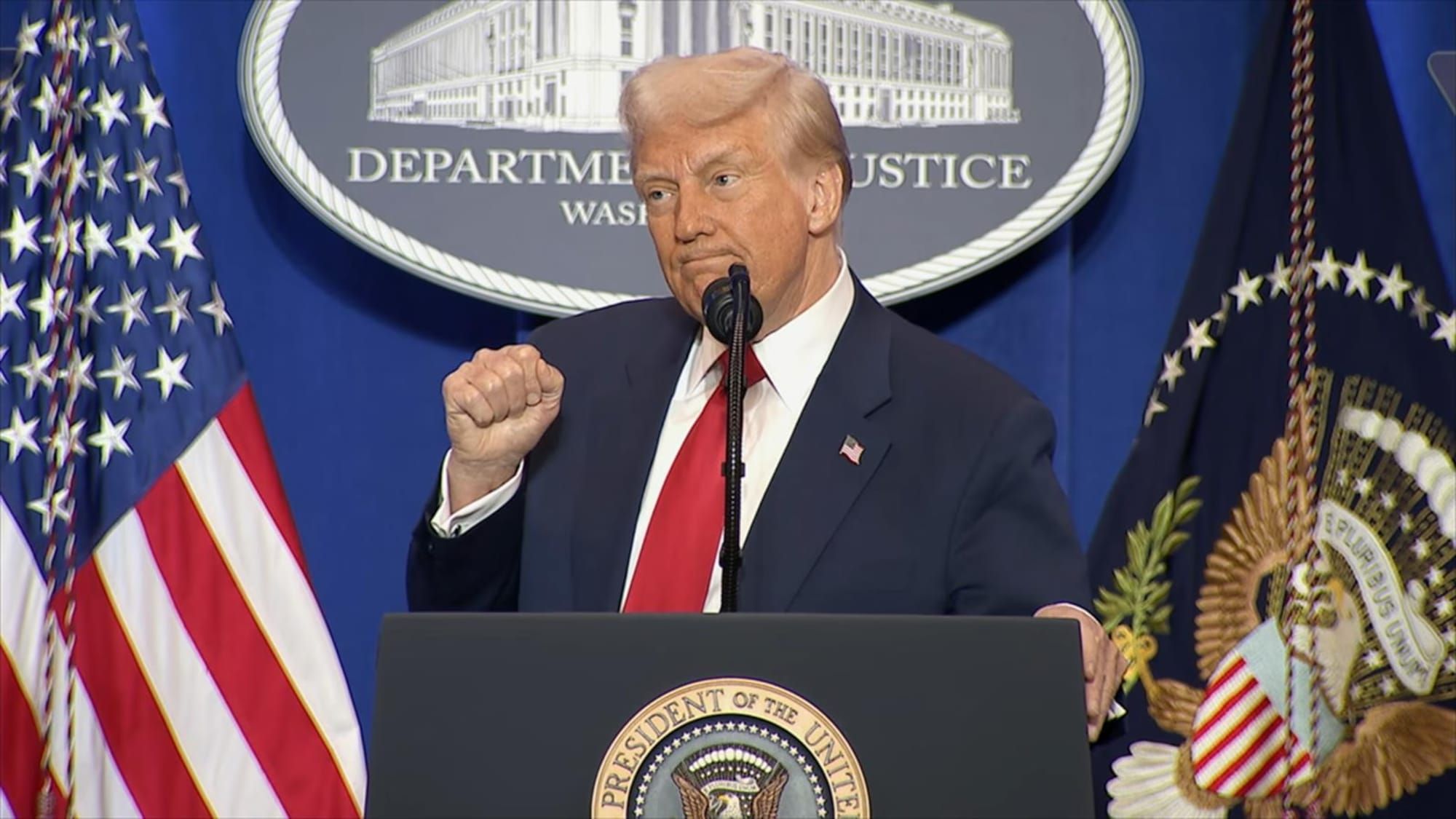 Trump Dissolves DOJ Crypto Crime Fighting Unit Amid Push for Digital Asset Deregulation