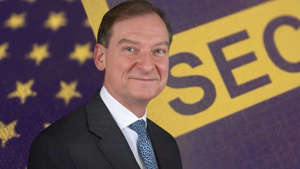 Paul Atkins Charts Bold Path for Bitcoin and Digital Assets as New SEC Chairman