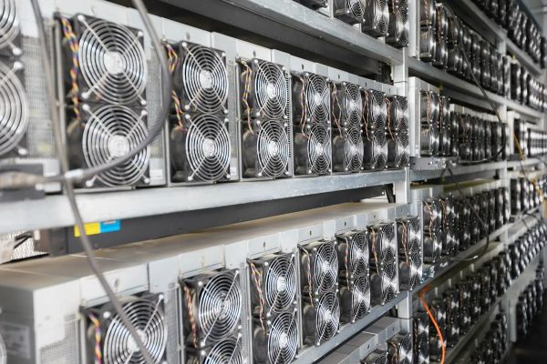 LAPD Busts South American Cargo Theft Ring, Recovers $2.7 Million in Stolen Bitcoin Miners