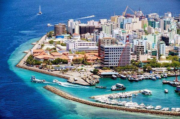 Maldives Aims for Economic Revival with $9 Billion Blockchain Hub Investment