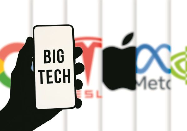 Big Tech Explores Stablecoin Integration for Crypto Payment Solutions