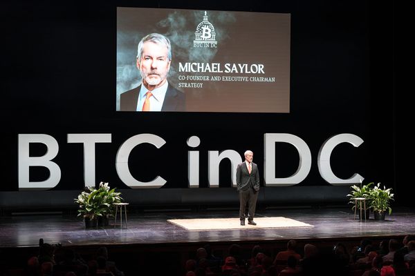 Ethereum’s Institutional Moment Builds as Tom Lee Gains Saylor’s Praise