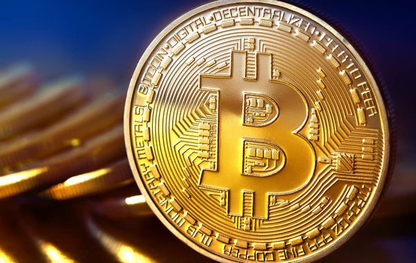 Bitcoin Pushes Toward $76K as Markets Brace for Key Policy Signals