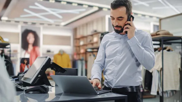 Refund and exchange fraud in retail