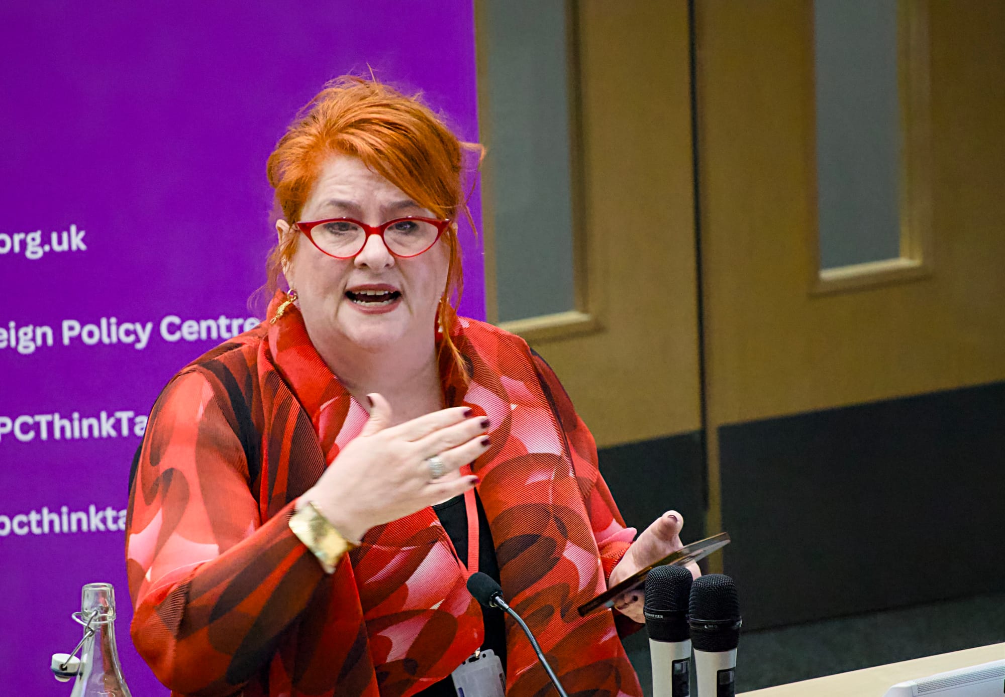 Prof Julie Posetti presenting her research into online harassment of female journalists