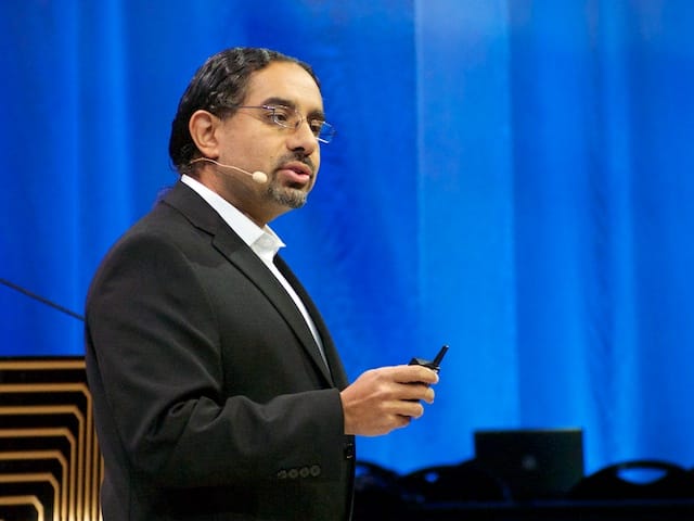 Ramez Naam talking at Le Web