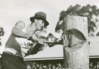 Mirror takes an axe to digital new formats team